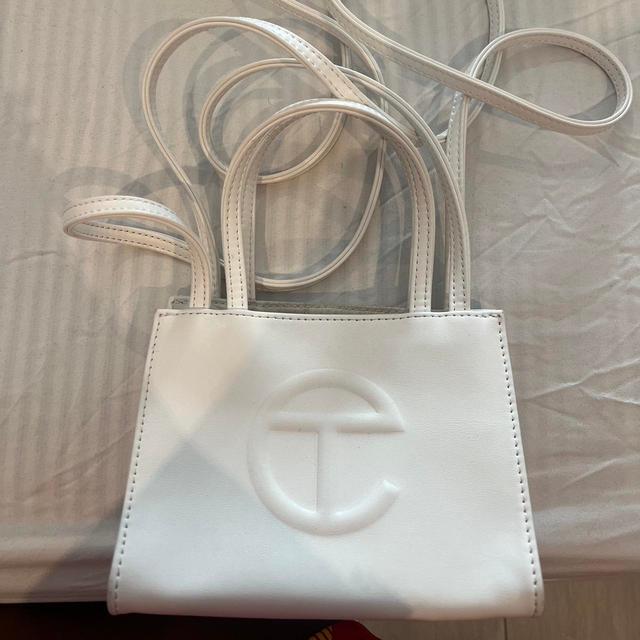 Telfar Women's Crossbody bags - White on Productcaster.