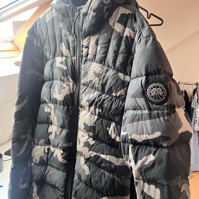 Canada Goose Men's Jacket - Multi - L on Productcaster.