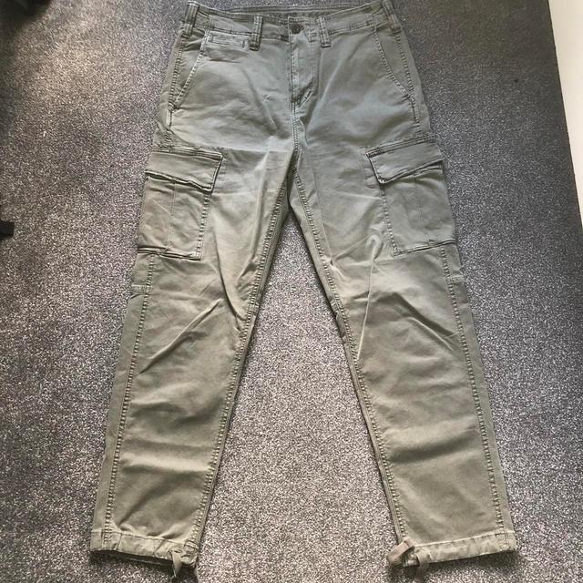 American Eagle Outfitters Men's Cargo Trousers - Khaki - 29" on Productcaster.