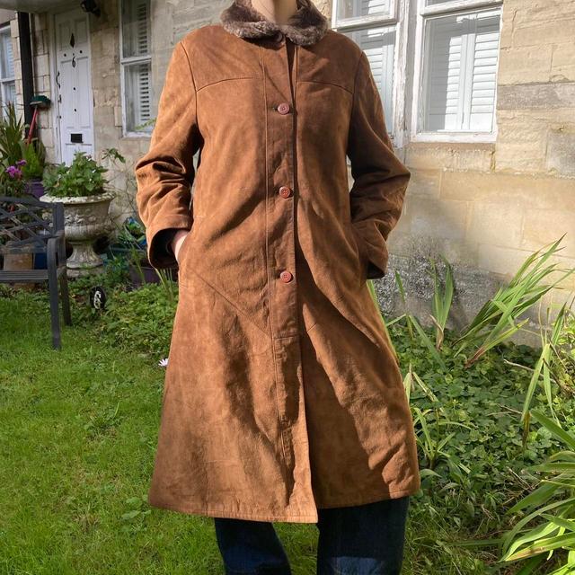 Unique Vintage Women's Overcoat - Brown - UK 10 on Productcaster.