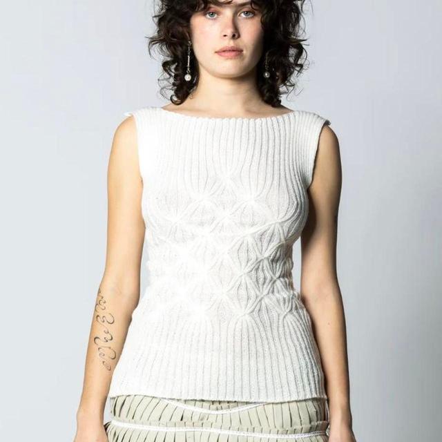 Women's Vest - Cream - XL on Productcaster.