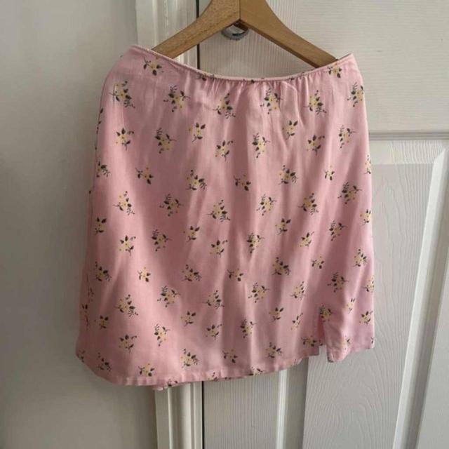 Hollister Co. Women's Skirt - Pink/Yellow - XXS on Productcaster.