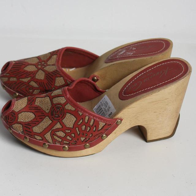 Vintage Women's Footwear - Red - UK 4.5 on Productcaster.