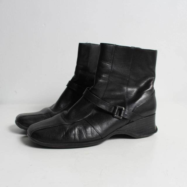 Women's Boots - Black - UK 6 on Productcaster.