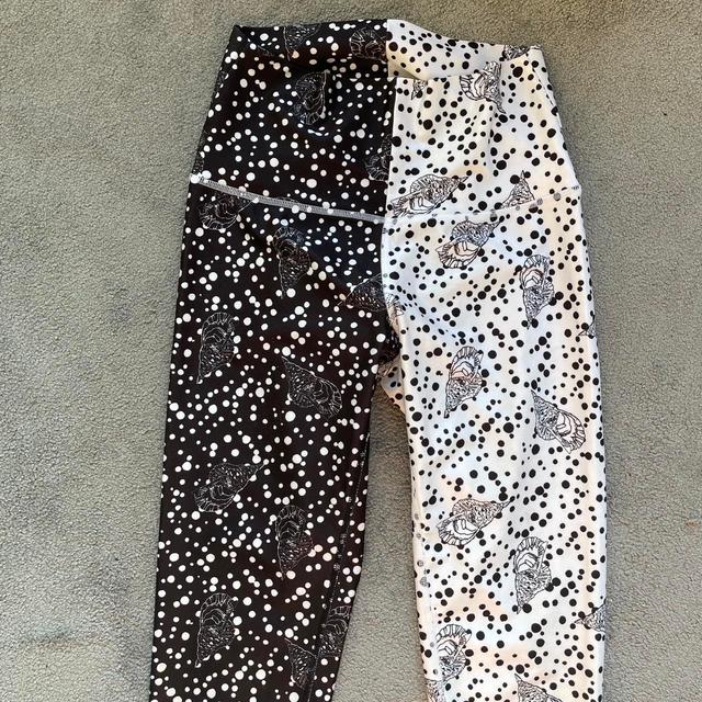 Women's Leggings - Black/White - UK 8 on Productcaster.