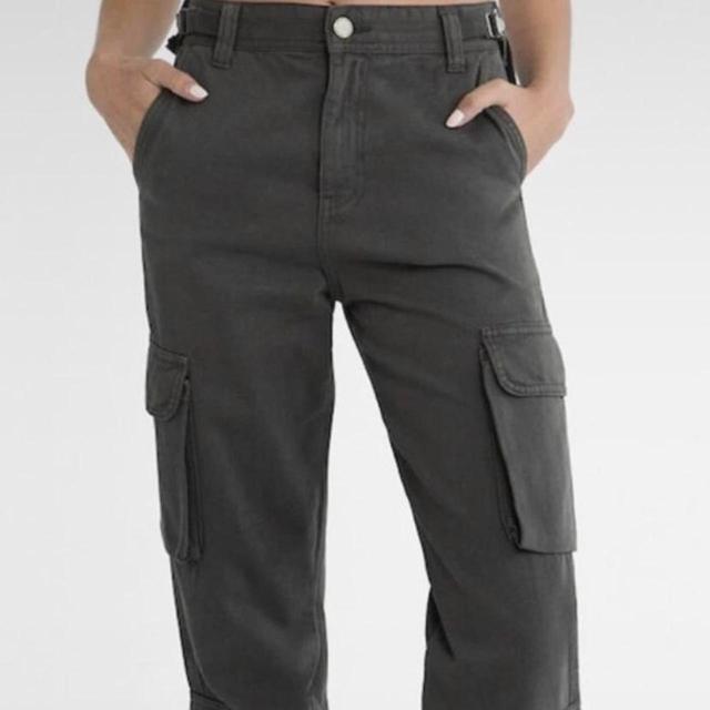 Stradivarius Women's Cargo Trousers - Black - UK 10 on Productcaster.