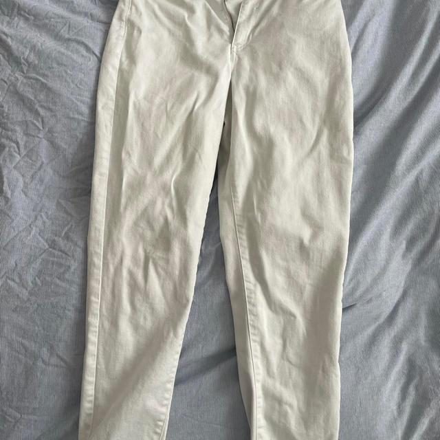 New Look Women's Trousers - White/Cream - UK 12 on Productcaster.