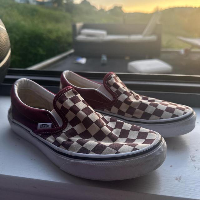 Vans Women's Trainers - Burgundy - UK 5 on Productcaster.