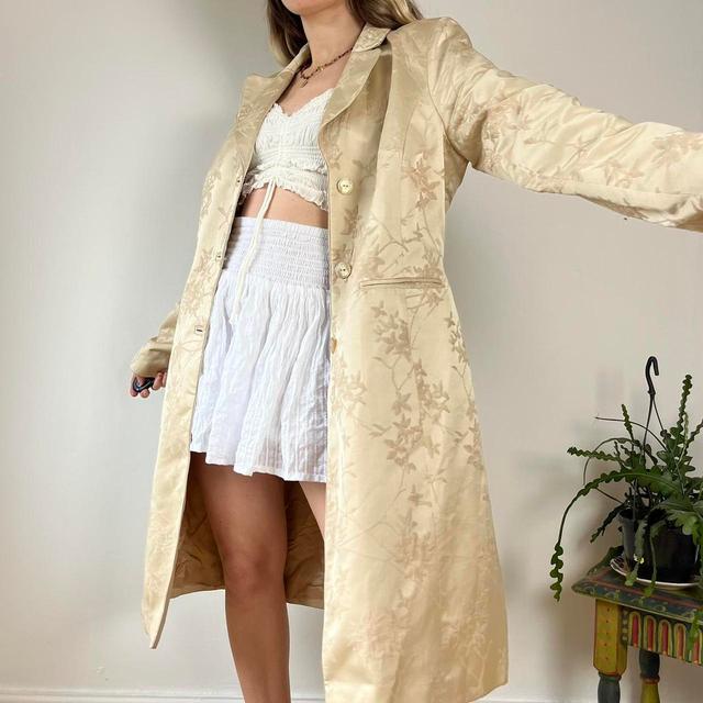 Marks & Spencer Women's Going out Coat - Cream - UK 16 on Productcaster.