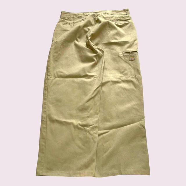 Dickies Men's Straight leg Cargo Trousers - Tan - 38" on Productcaster.