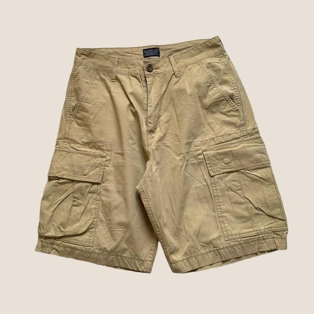 Levi's Men's Shorts - Tan - 30" on Productcaster.