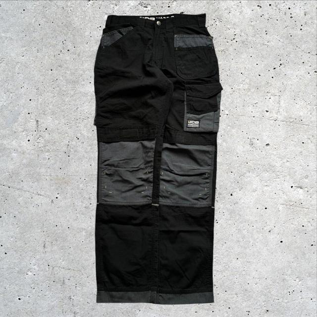 Vintage Men's Straight leg Cargo Trousers - Black/Grey - 30" on Productcaster.