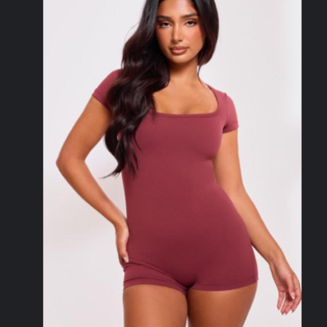 PrettyLittleThing Petite Women's Playsuit - Burgundy - UK 6 on Productcaster.