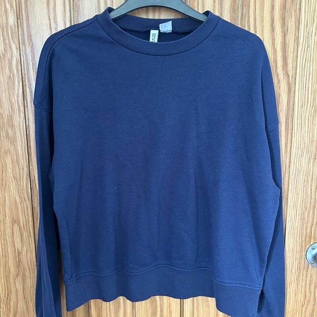 H&M Women's Sweatshirt - Navy - XS on Productcaster.