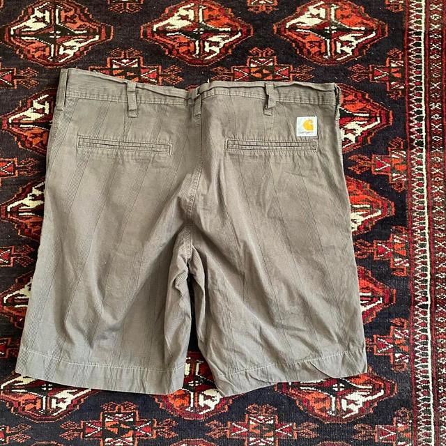 Carhartt Men's Shorts - Grey/Brown - M on Productcaster.