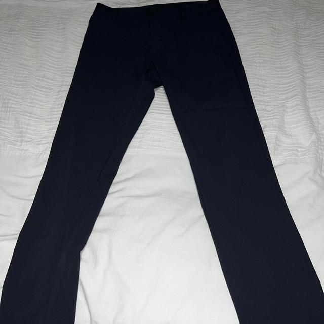 Zara Men's Trousers - Navy - M on Productcaster.