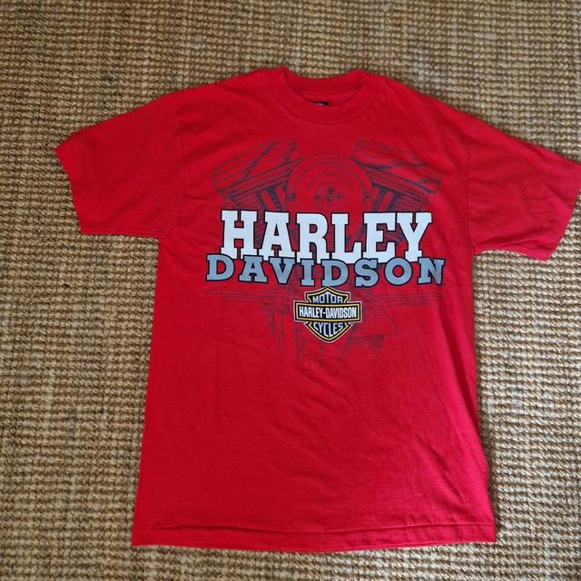 Harley Davidson Men's T-shirt - Red - M on Productcaster.