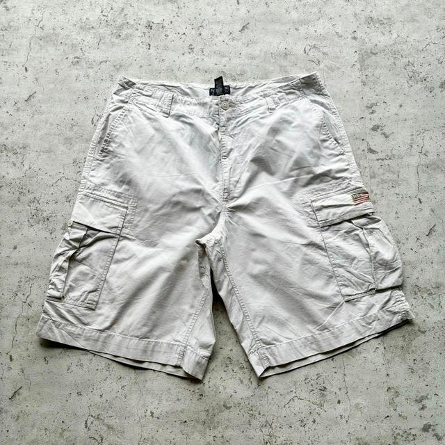 Polo Ralph Lauren Men's Shorts - White - 36" on Productcaster.