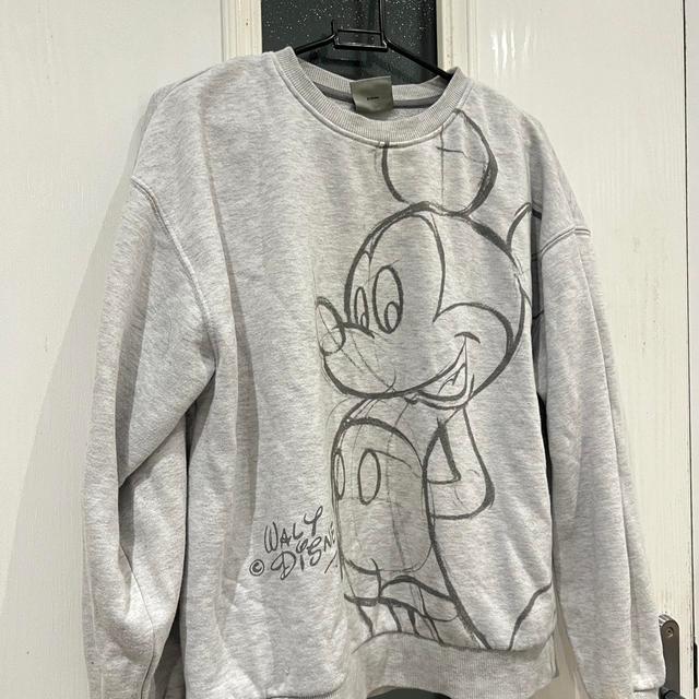 Disney Women's Sweatshirt - Grey - 6 on Productcaster.