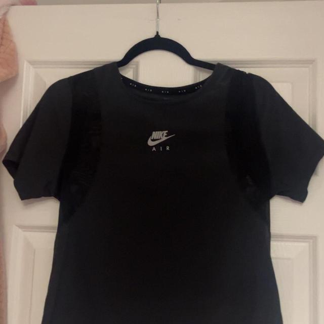 Nike Women's T-shirt - Black - S on Productcaster.