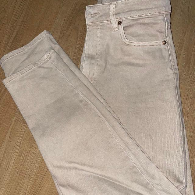 H&M Women's Jeans - Cream - UK 12 on Productcaster.