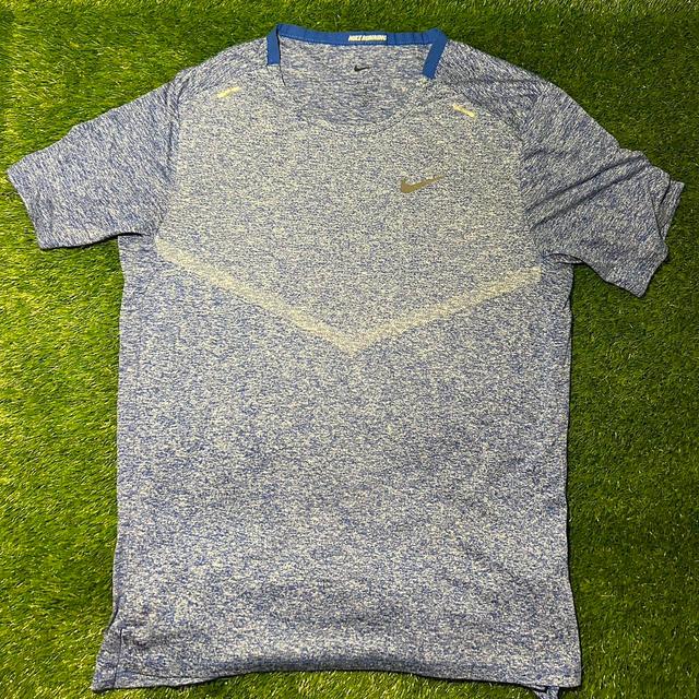 Nike Men's T-shirt - Pink - M on Productcaster.