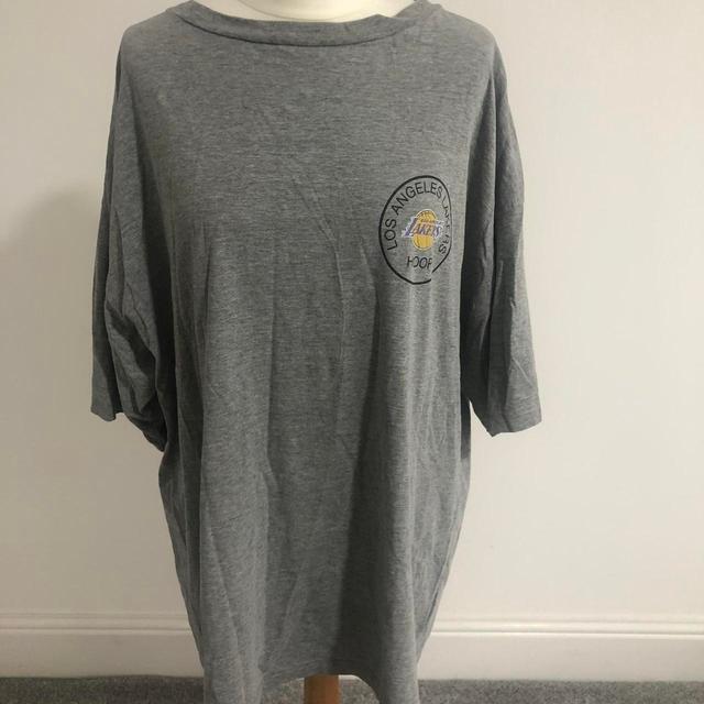 Starter Men's T-shirt - Grey - XL on Productcaster.