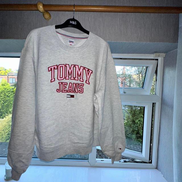 Tommy Hilfiger Women's Sweatshirt - White/Grey - 3XL on Productcaster.