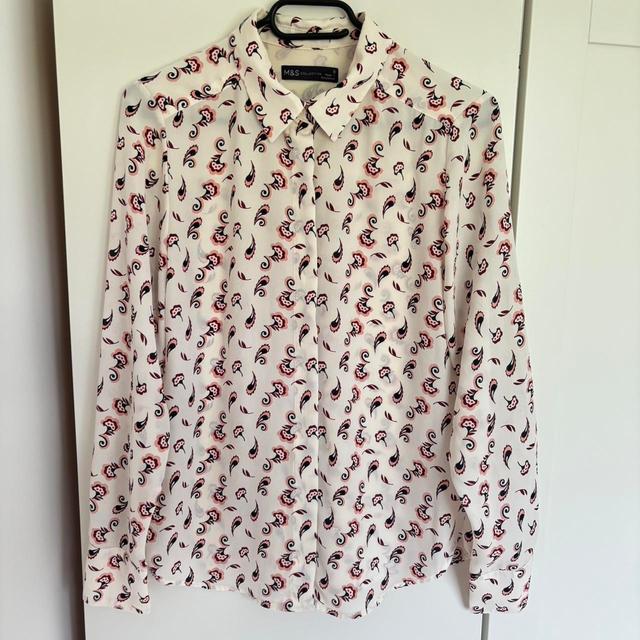 Marks & Spencer Women's Shirt - White/Multi - 8 on Productcaster.