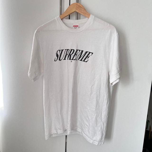 Supreme Men's T-shirt - White - M on Productcaster.