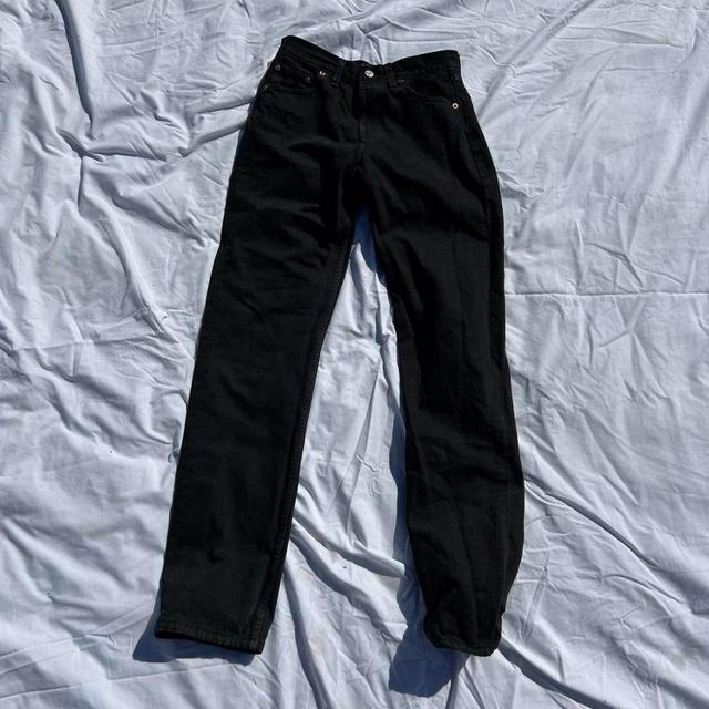 Levi's Women's Jeans - Black - 27" on Productcaster.