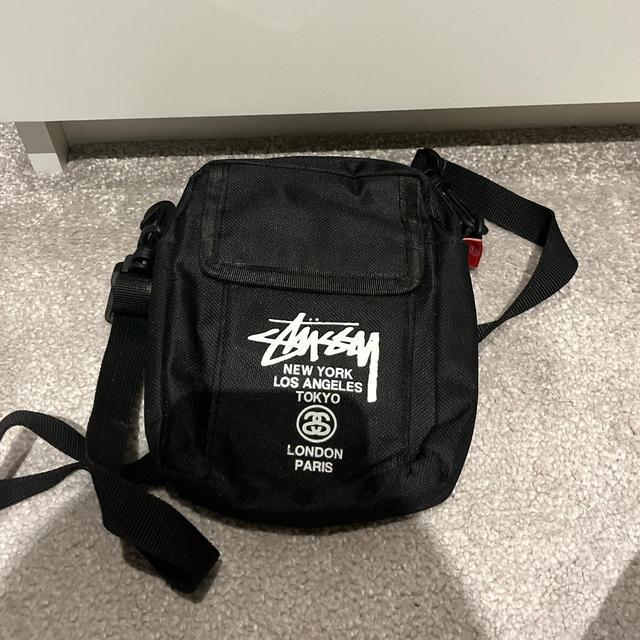 Stüssy Men's Crossbody bags - Black on Productcaster.