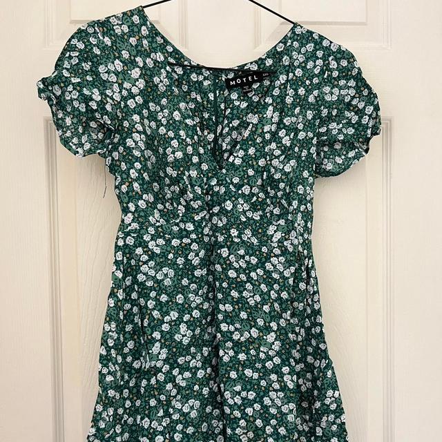 Motel Women's Dress - Green - XXS on Productcaster.