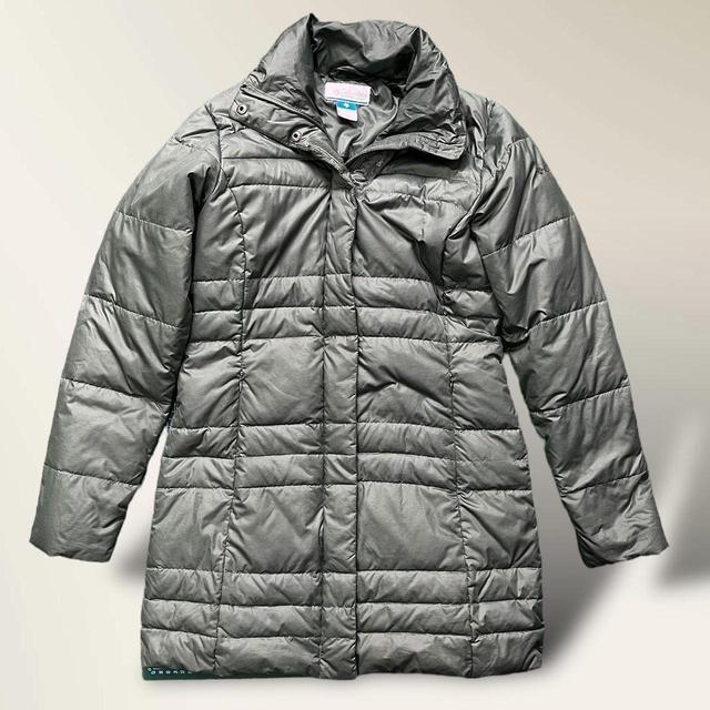 Columbia Sportswear Women's Puffer - Green - S on Productcaster.