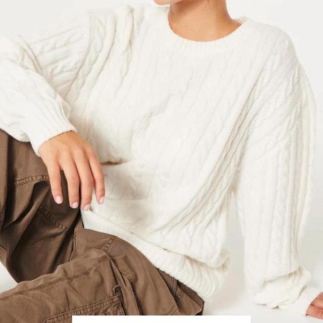 Hollister Co. Women's Jumper - White - 8 on Productcaster.