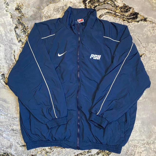 Nike Men's Lightweight Jacket - Navy - XL on Productcaster.