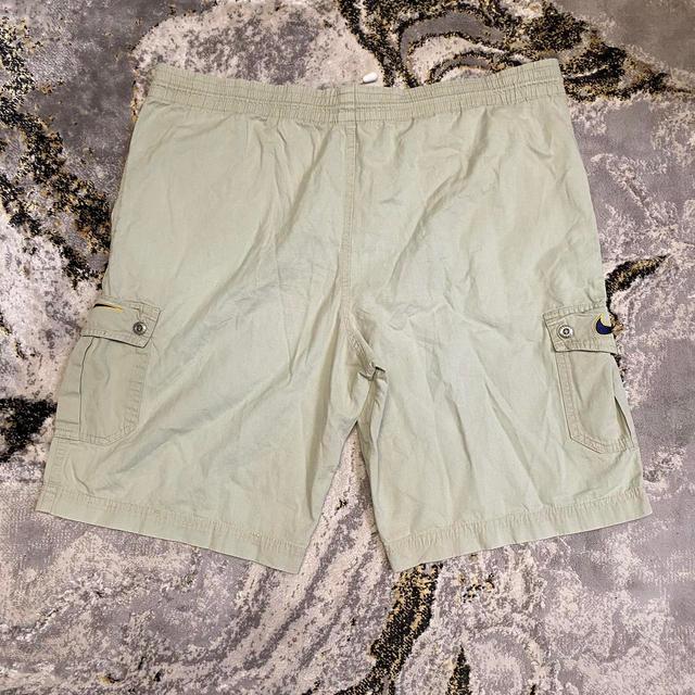 Nike Men's Shorts - Tan/Cream - 38" on Productcaster.