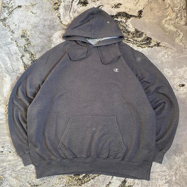 Champion Men's Hoodie - Grey - XXL on Productcaster.