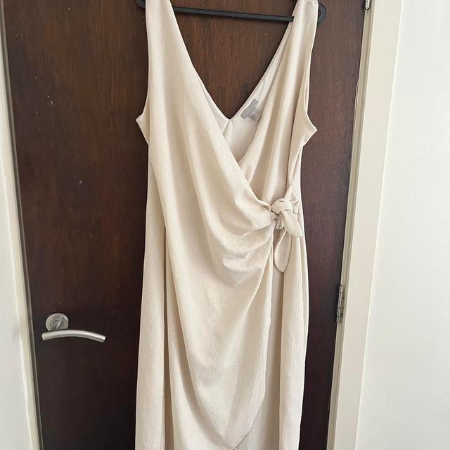 H&M Women's Party Dress - Cream - XL on Productcaster.