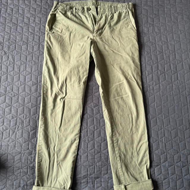 Gap Men's Chino Trousers - Green/Khaki - S on Productcaster.