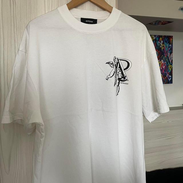 Represent Men's T-shirt - White - L on Productcaster.