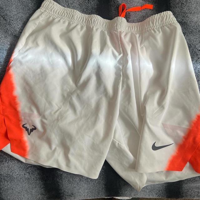 Nike Men's Shorts - White/Orange - L on Productcaster.