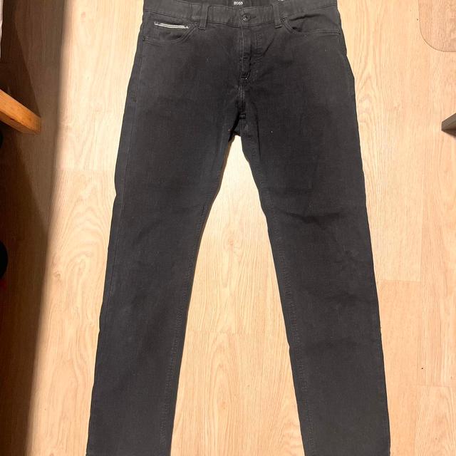 Hugo Boss Men's Jeans - Black - 33" on Productcaster.