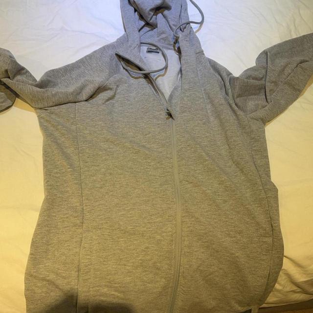 Gymshark Men's Hoodie - Grey - M on Productcaster.