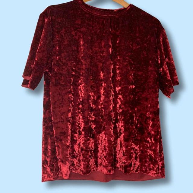 SHEIN Women's T-shirt - Burgundy - L on Productcaster.