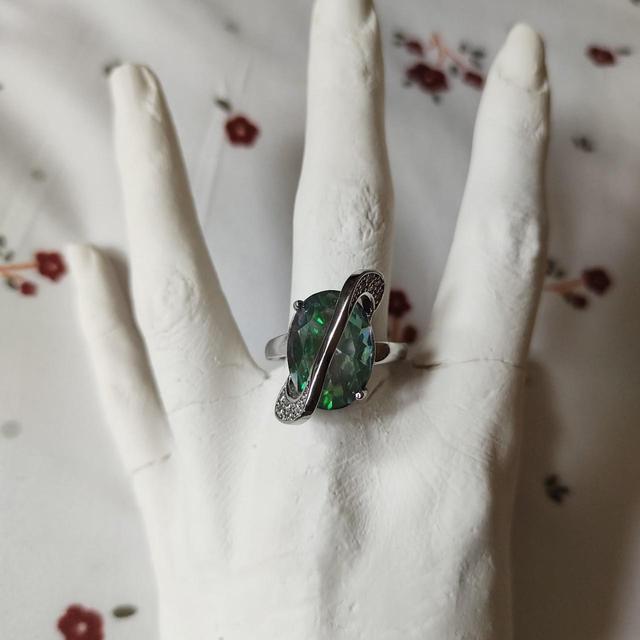 Preloved Women's Ring - Multi/Silver on Productcaster.