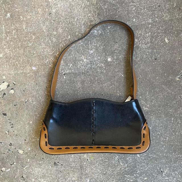 Vintage Women's Shoulder bags - Black/Brown on Productcaster.