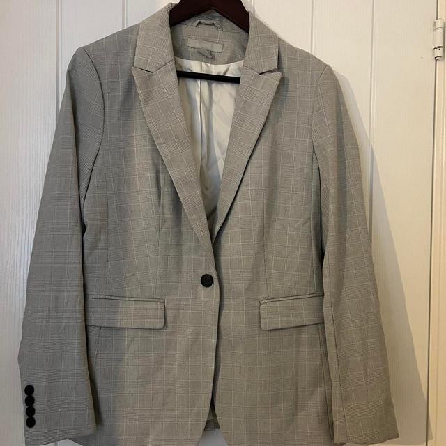 H&M Women's Blazer Jacket - Grey - UK 12 on Productcaster.