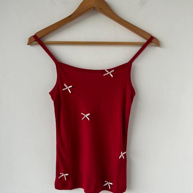 Urban Outfitters Women's Vest - Red - S on Productcaster.