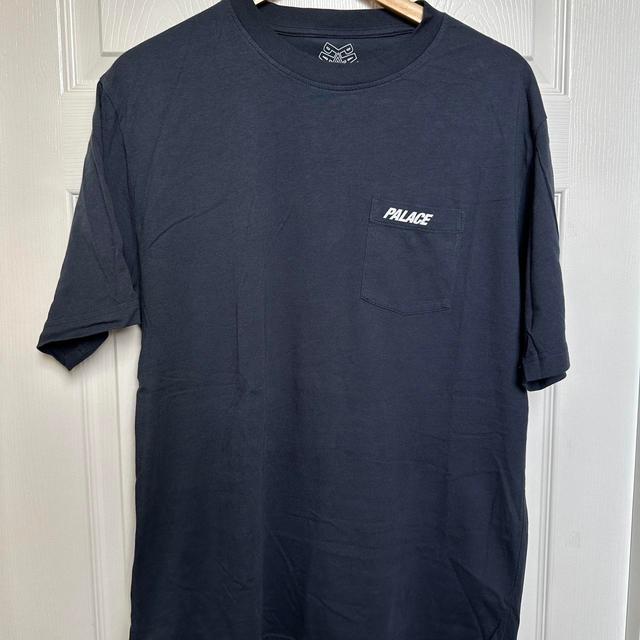 Palace Men's T-shirt - Navy - L on Productcaster.